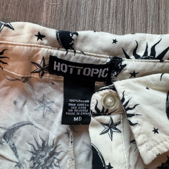 Hot Topic Black and Cream Celestial Button Down Shirt - Picture 2 of 2